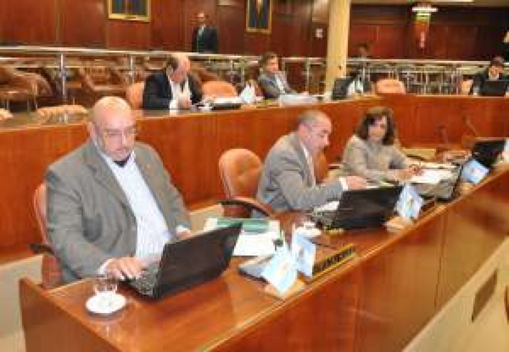 Diputados puso el ojo en la cuenta 2012 de Ullum