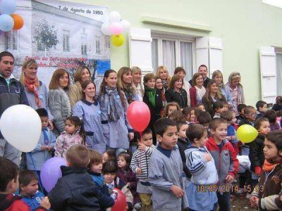 Se realiz� la apertura de la Sala de dos a�os en el turno tarde del Jard�n N� 903