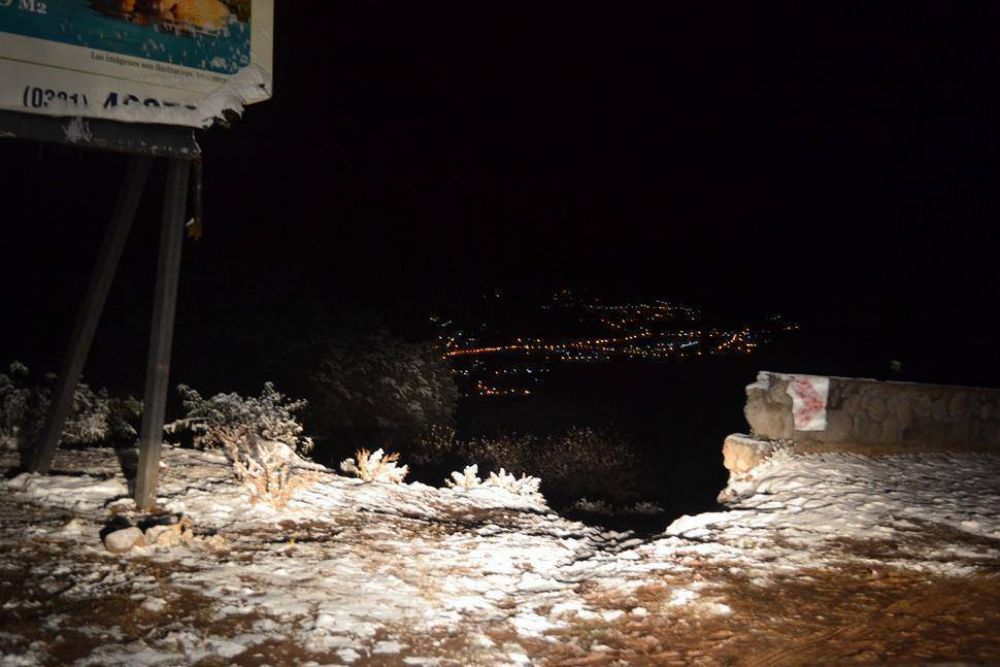 En un Taf� del Valle nevado, un cami�n cay� 30 metros en un zanj�n y falleci� un operario
