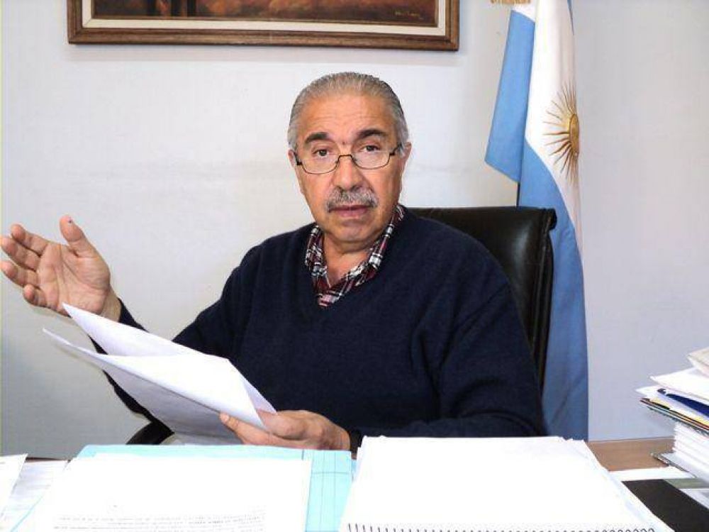 Caballieri anunci� $550 m�s para los Municipales