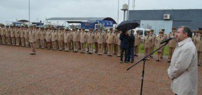 Franco particip� del acto de recordaci�n del hundimiento del Guardacostas Rio Iguaz�