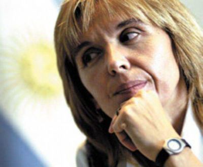 Marta Arriola valor� las iniciativas de Mariotto para abordar la agenda de Seguridad desde �el desarrollo, la inclusi�n y la educaci�n�