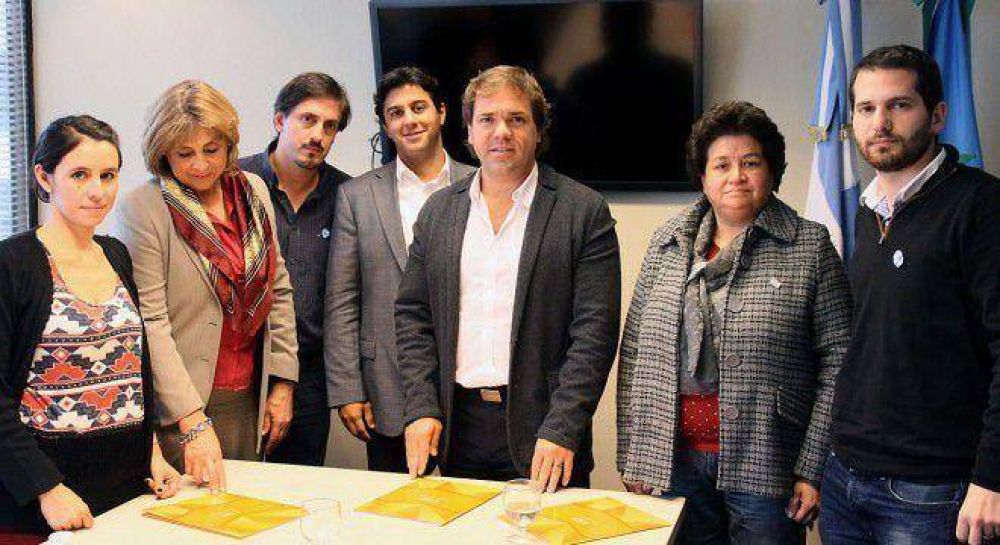 Con pases al sciolismo, se fractur� el Consejo Escolar de Tigre