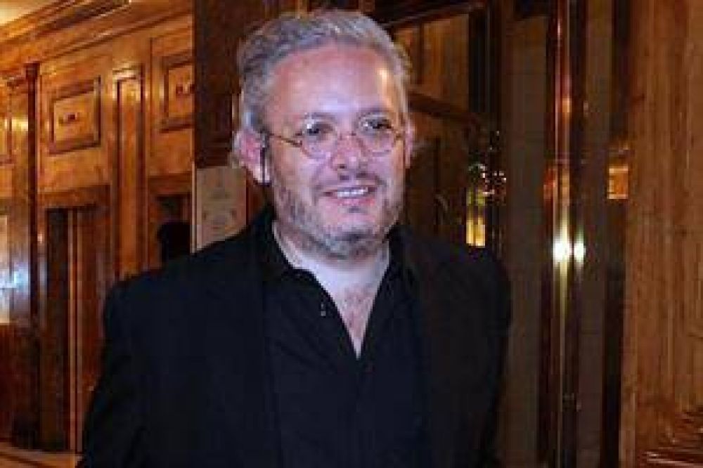 Mat�as Garfunkel volvi� a cargar contra Sergio Szpolski en Twitter