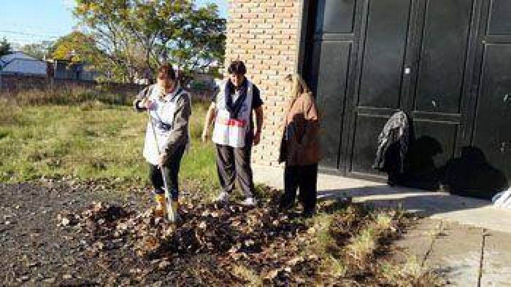 El Suteba Pergamino realiz� una jornada solidaria en la EEE N� 502