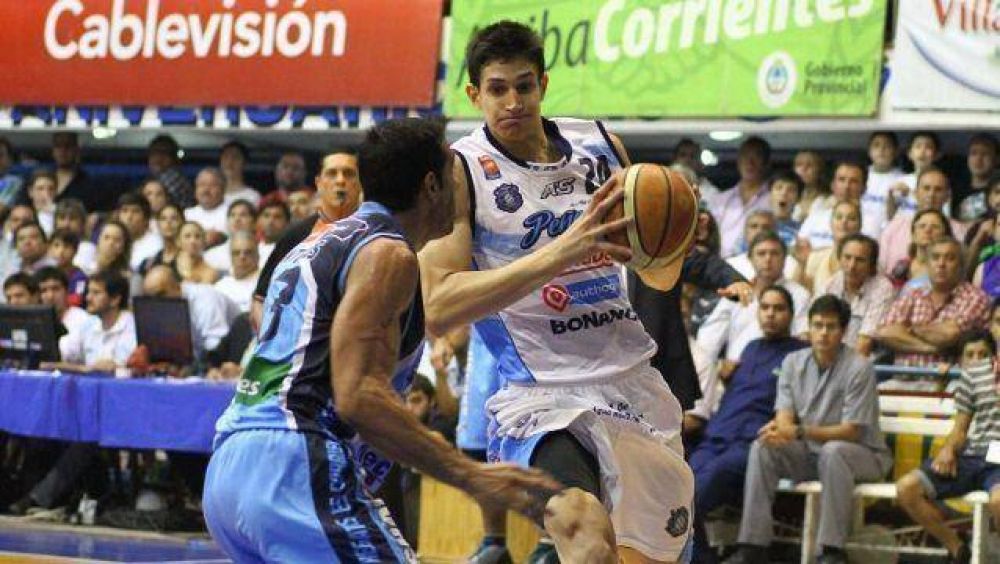 Pe�arol igual� la serie con una goleada