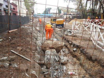 Lomas: avanza la construcci�n del paso bajo nivel de Banfield