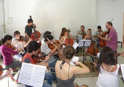 El municipio multiplica la oferta de los talleres culturales en los barrios