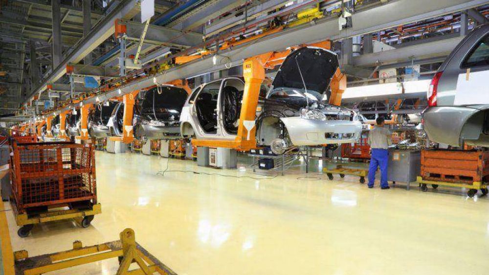 La actividad industrial registr� en abril la mayor ca�da desde enero de 2009