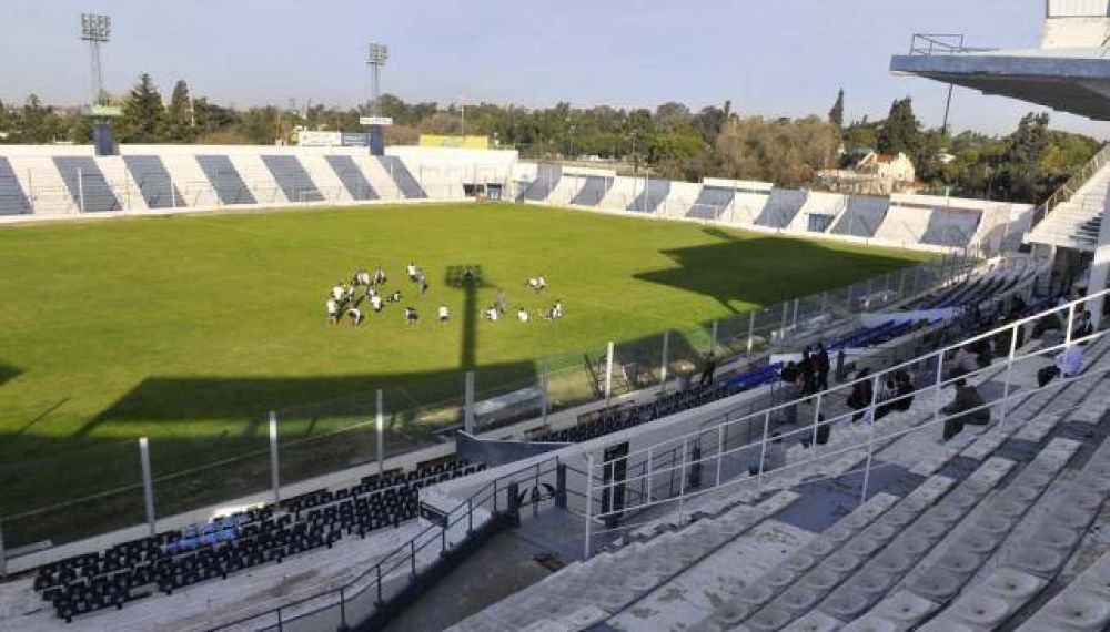 C�mo fue el apriete de La Fiel a los jugadores de Talleres