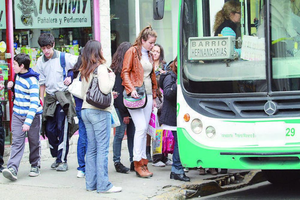 Los colectiveros y los bancarios har�n paros la pr�xima semana