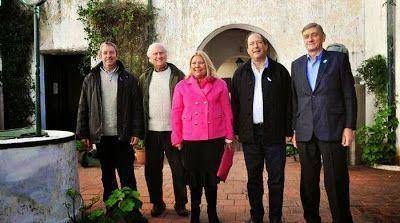 UNEN tuvo SU ACUERDO de SAN NICOL�S