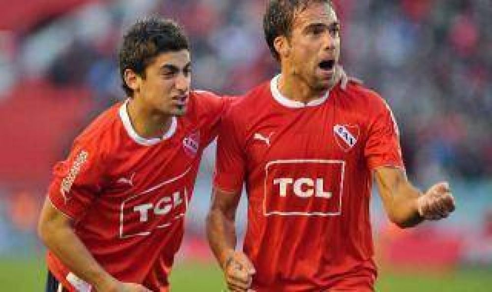 Independiente le gan� a Defensa y volvi� a quedar en zona de ascenso