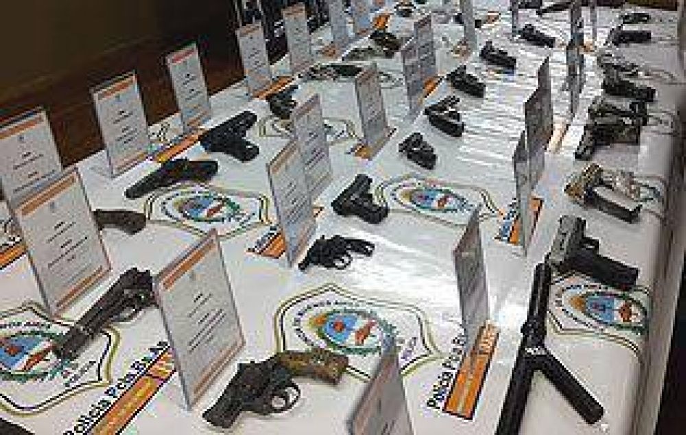 Megaoperativo en el conurbano: Secuestraron armas, drogas y veh�culos