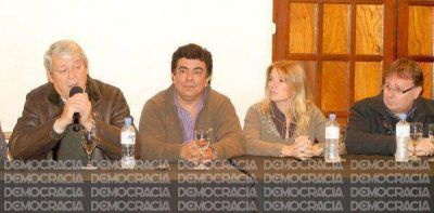 Conciliador, Romero reuni� a un amplio abanico del kirchnerismo