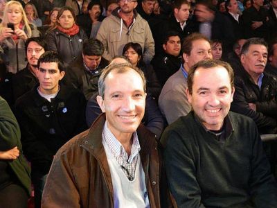 Mar del Plata aport� 25 mil firmas a la campa�a del massismo contra la reforma del C�digo Penal