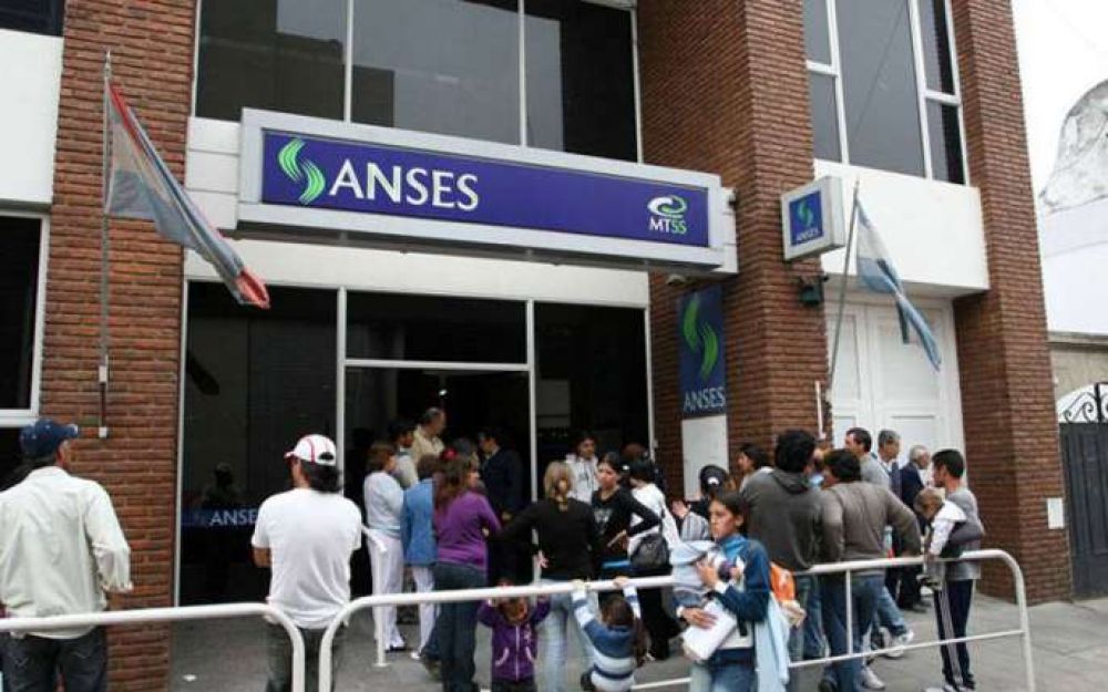 M�s de 200 mil ni�os tendr�n aumentos de hasta el 40 por ciento