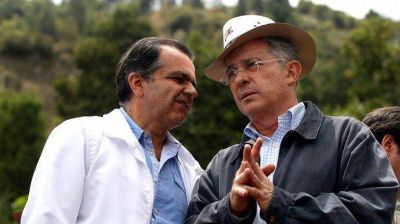 �scar Iv�n Zuluaga, el nuevo candidato presidencial de Uribe