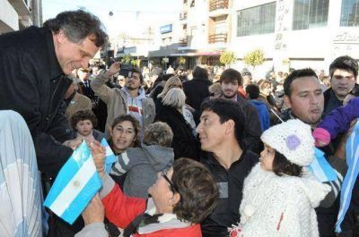 Pulti: �Un Cabildo Abierto en 2014 nos pedir�a que luchemos por la seguridad de todas las familias y en todos los barrios de la ciudad�