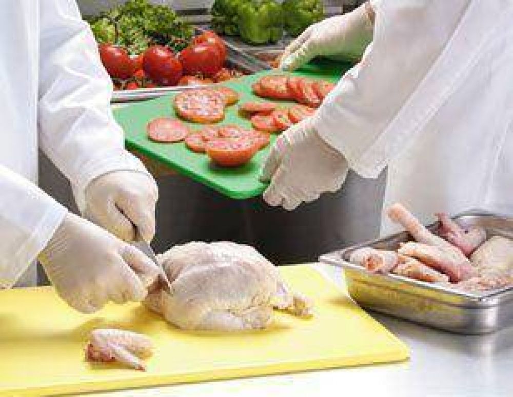 Curso para manipuladores de alimentos destinado a personas trans