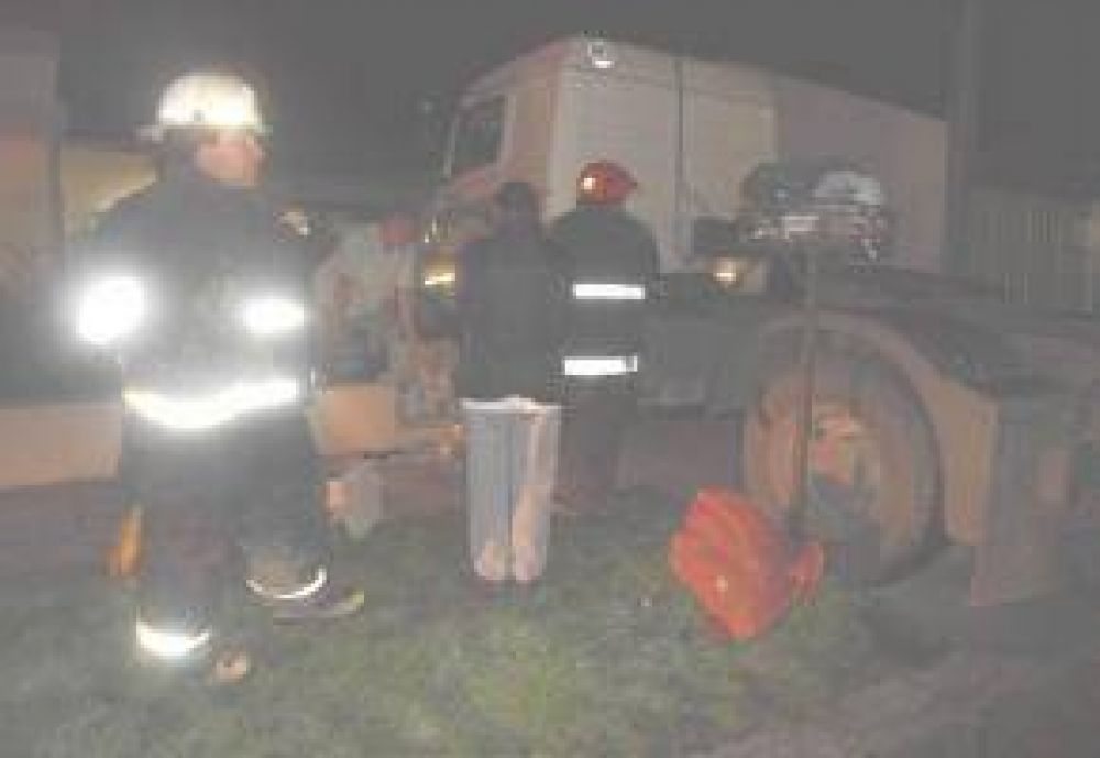 Camionero choc� un medidor y provoc� riesgosa p�rdida de gas