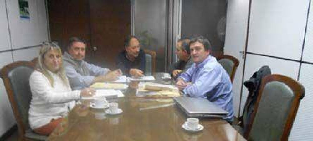 Reuni�n con la Autoridad del Agua