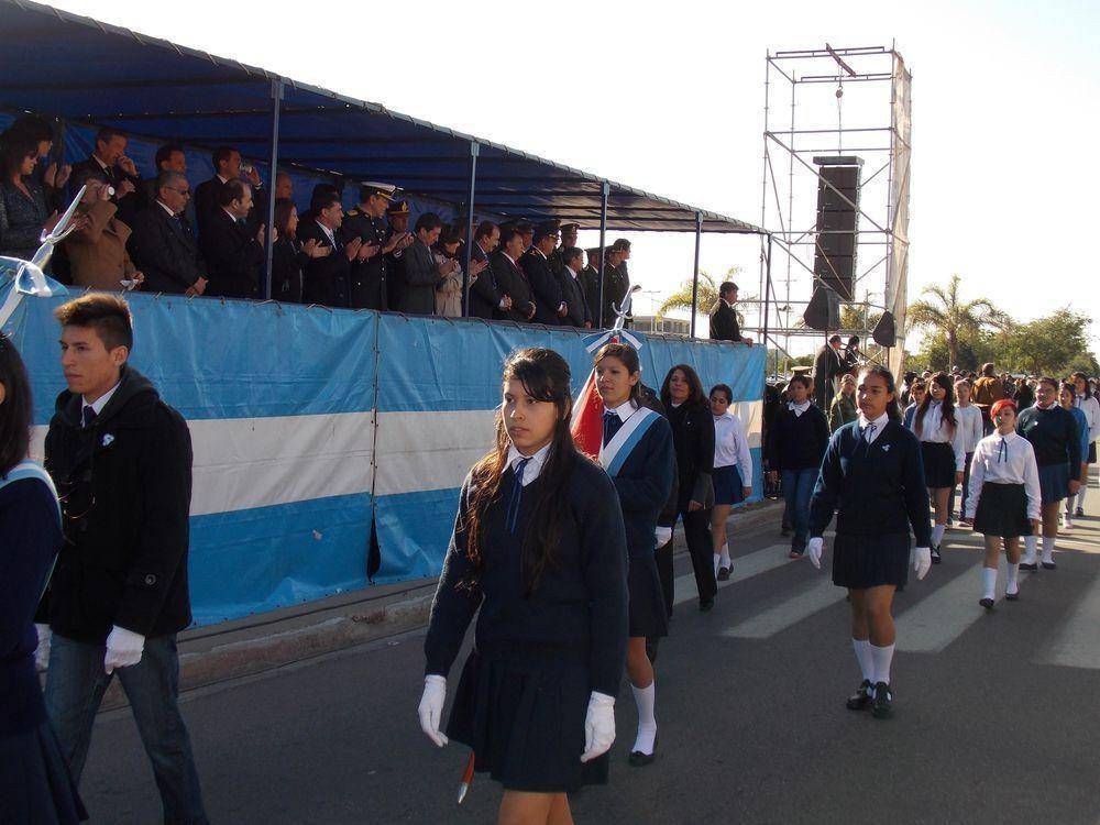 La Provincia realiz� los en conmemoraci�n de la Revoluci�n de Mayo