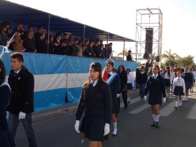 La Provincia realiz� los en conmemoraci�n de la Revoluci�n de Mayo