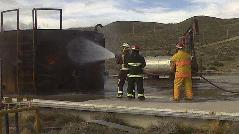 Bomberos se capacitar�n en emergencias industriales