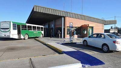 Acondicionan estacionamiento de la Terminal de �mnibus