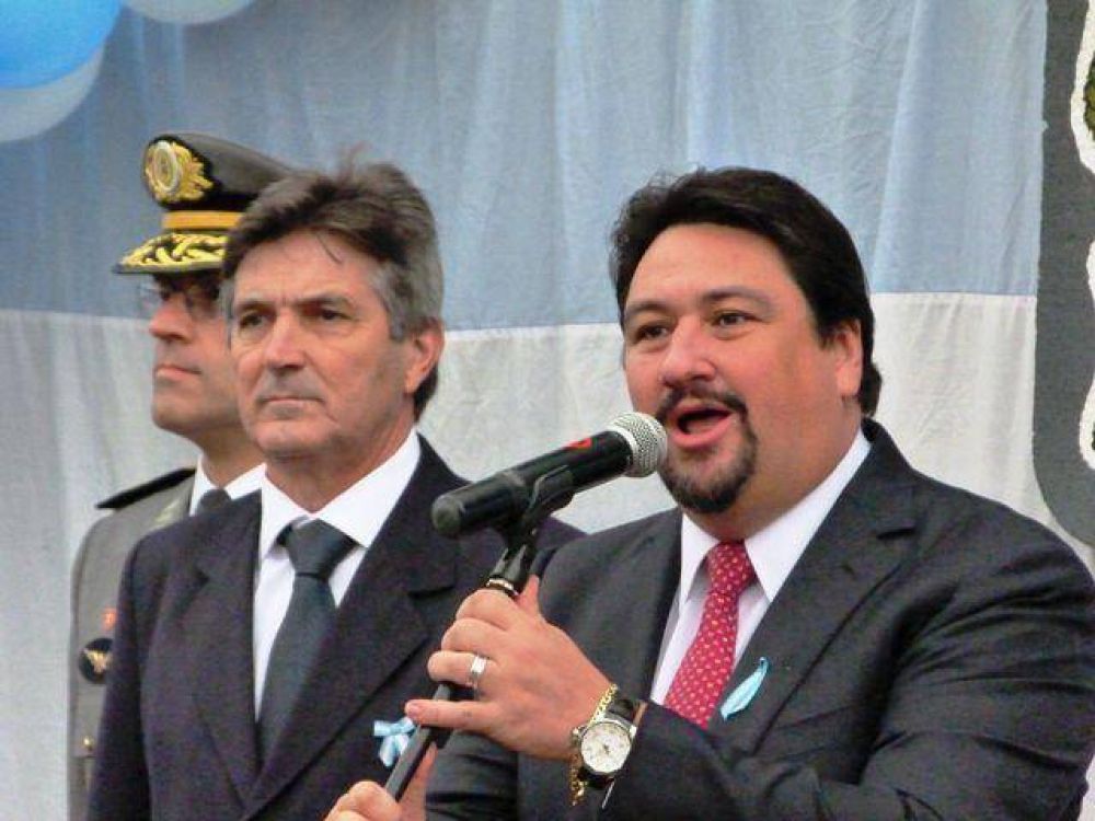 D�a de la Patria: �Misiones es una de las cinco provincias que m�s creci� en la Argentina de los �ltimos a�os�, expres� Closs