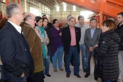 La intendenta recorri� junto a funcionarios el circuito de la basura en Paran�