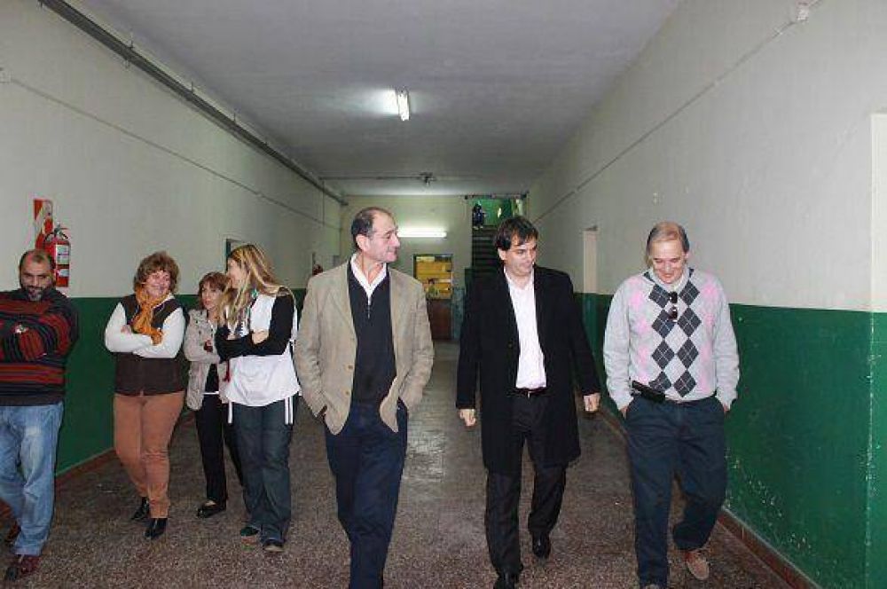 �Estamos ayudando a mejorar la escuela p�blica�, dijo Galmarini