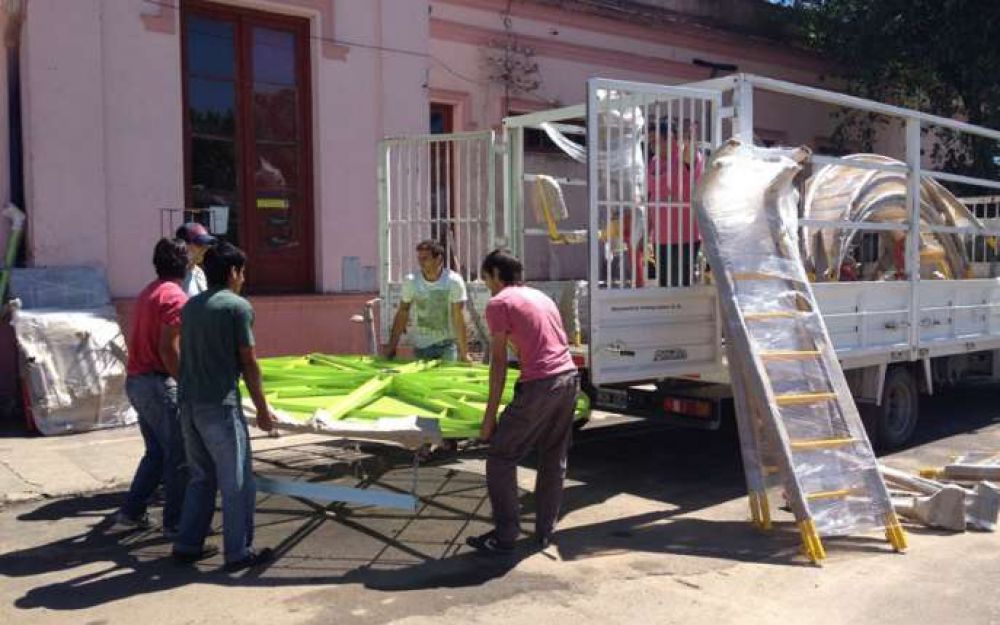 Licitaron mano de obra para plaza de la Defensa