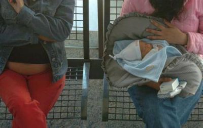 Cada a�o, casi 200 menores de 15 dan a luz en C�rdoba