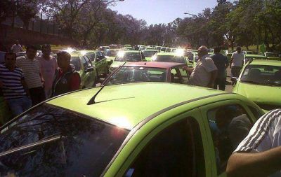 Clausuran remiser�a en C�rdoba y temen p�rdida de empleos