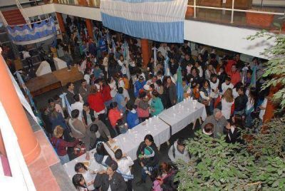 Tofanelli: �Seguimos trabajando haciendo honor a nuestros pr�ceres�