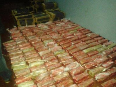 Detuvieron a dos hombres en Arist�bulo del Valle con marihuana
