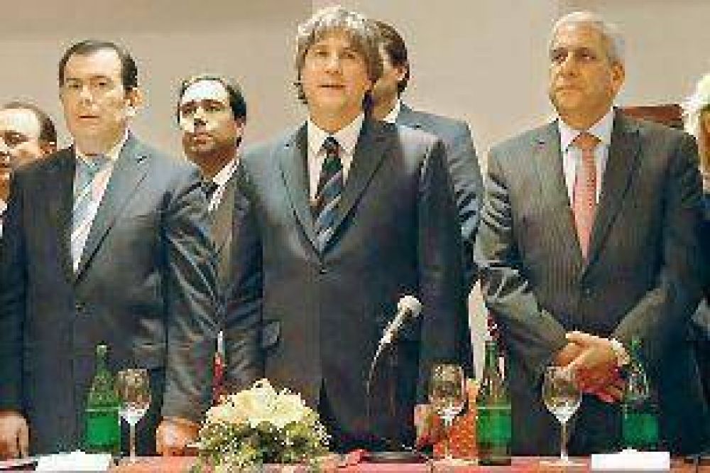 En Las Termas, legisladores del NOA dan fuerte apoyo a la Presidenta