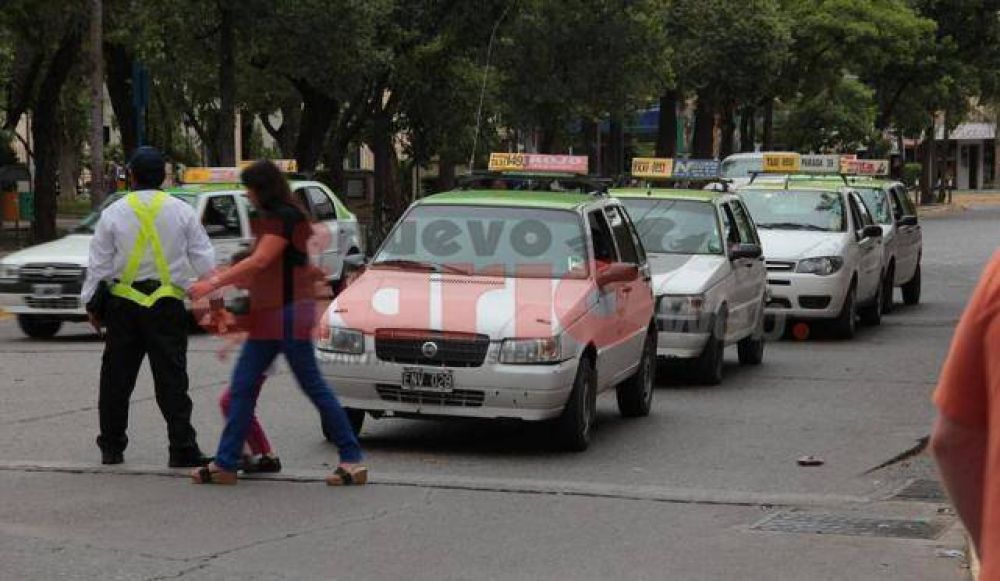 Incrementar�an el n�mero de licencias para los taxis