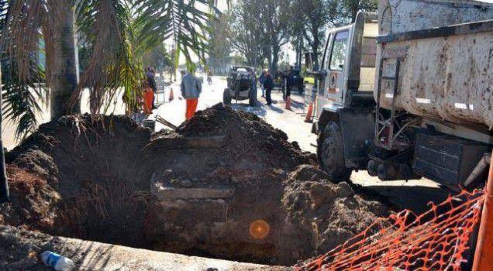 Ejecutan desag�e subterr�neo para beneficiar a las Villas Itat� y Federal