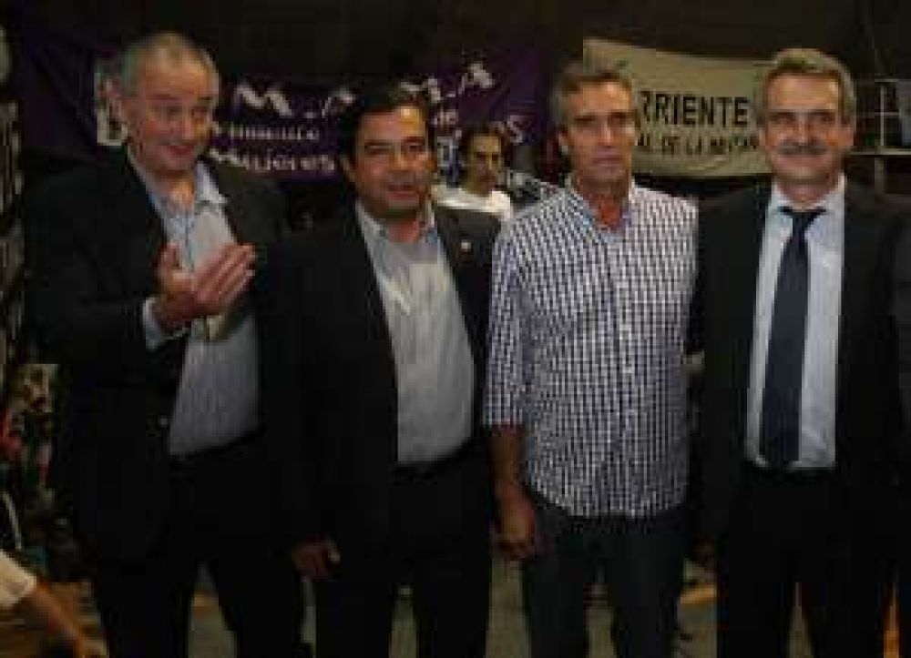 Godoy se anima hasta a hacerle internas a Gioja
