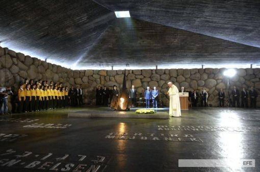 El Papa cerr� su visita a Tierra Santa para promover la paz y el di�logo