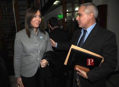 El macrismo busca la intendencia platense y posiciona al fiscal Romero