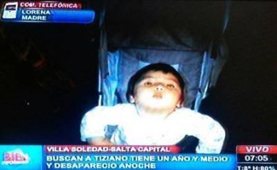 Tizziano tiene un a�o y medio y desapareci� anoche