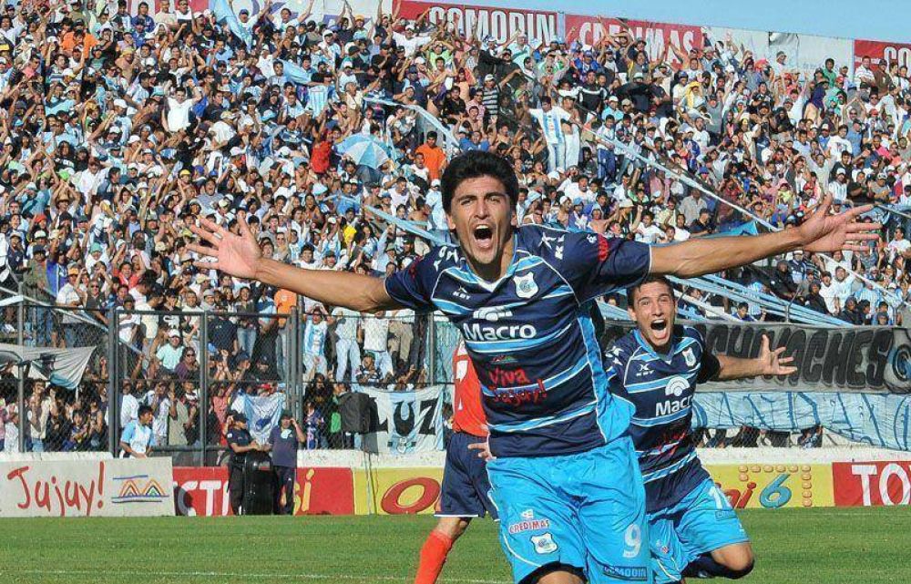 Gimnasia viaja con plantel completo