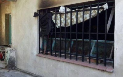 Una anciana muri� carbonizada tras incendio en C�rdoba