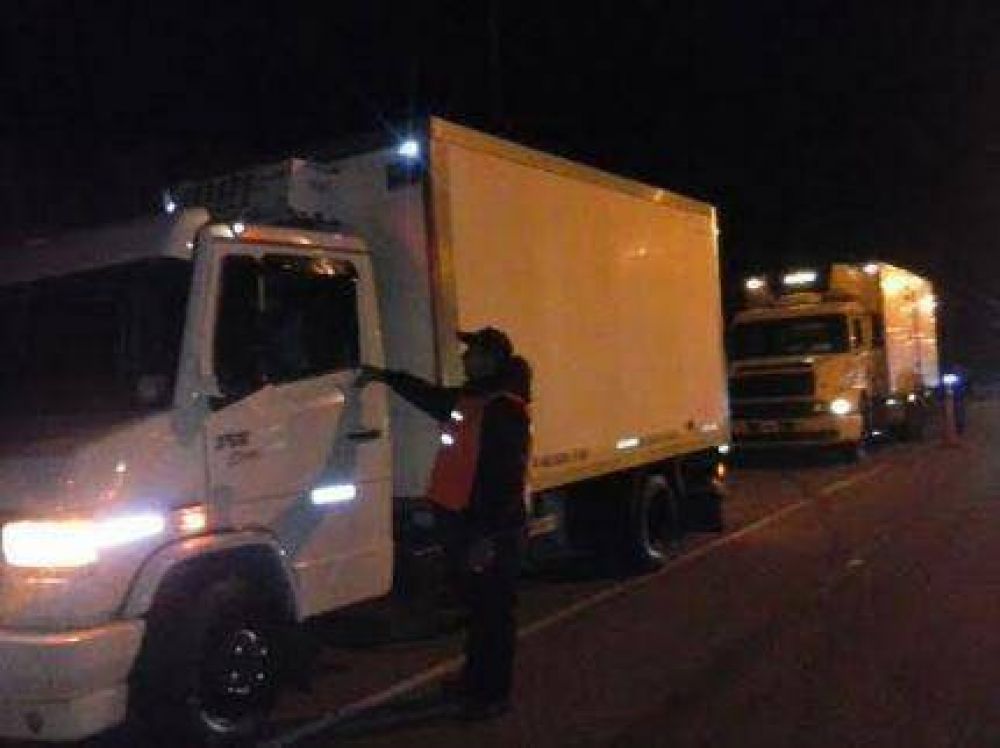 Sosa sali� a la pesca de cargamentos ilegales en rutas 2 Y 88