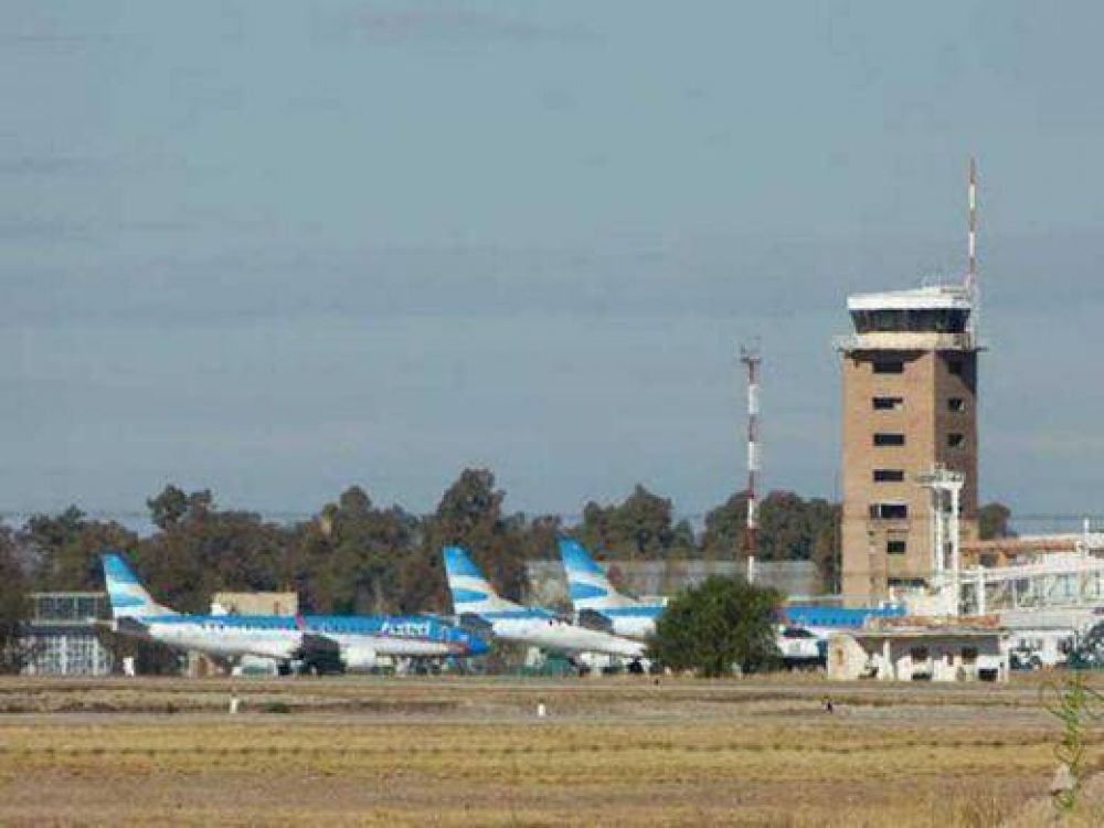 El Senado Nacional pide informes sobre los aeropuertos de Mendoza, San Rafael y Malarg�e