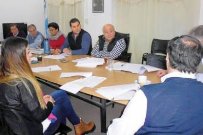Primer encuentro para analizar el proyecto de Ordenanza
